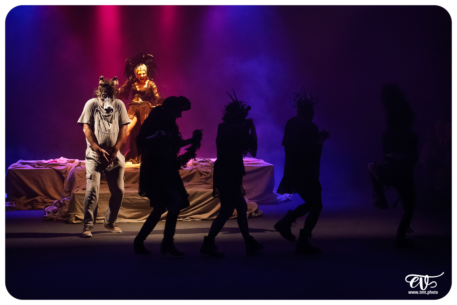 UN SONGE, UNE NUIT, L'ETE (CIE DU MATAMORE)